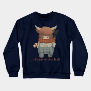 Scottish Highland Cow Loves The Winter Season Crewneck Sweatshirt